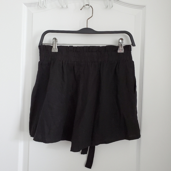 BNWT Linen-Blend Paper Bag Shorts - Picture 2 of 4